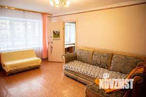 2-к квартира, посуточно, 47м2, 1/1 этаж