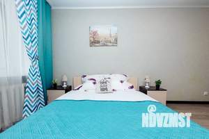 1-к квартира, посуточно, 34м2, 3/7 этаж