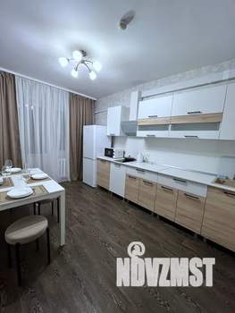 1-к квартира, посуточно, 57м2, 8/10 этаж