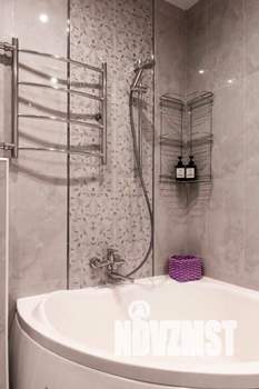 1-к квартира, посуточно, 43м2, 1/1 этаж