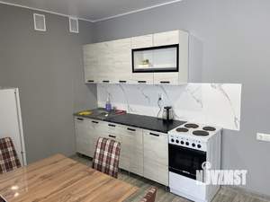 Студия квартира, на длительный срок, 38м2, 8/13 этаж