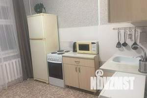 1-к квартира, посуточно, 40м2, 1/16 этаж