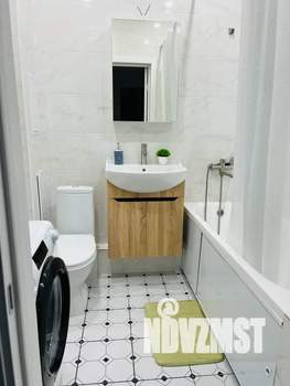 Студия квартира, посуточно, 35м2, 17/22 этаж