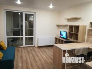 Студия квартира, посуточно, 30м2, 20/25 этаж