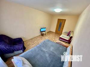 1-к квартира, посуточно, 41м2, 8/10 этаж