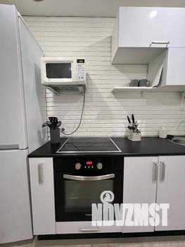 1-к квартира, посуточно, 33м2, 1/1 этаж