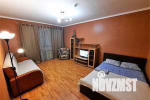 1-к квартира, посуточно, 37м2, 3/9 этаж