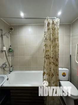 1-к квартира, посуточно, 45м2, 3/9 этаж
