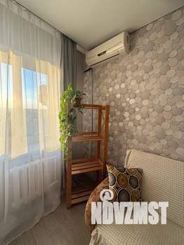 1-к квартира, посуточно, 38м2, 14/18 этаж