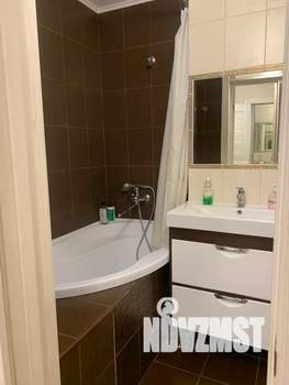 1-к квартира, посуточно, 42м2, 12/18 этаж