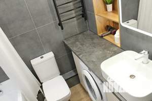 2-к квартира, посуточно, 45м2, 21/27 этаж