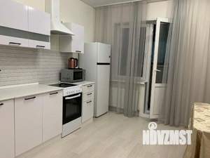 1-к квартира, посуточно, 42м2, 1/1 этаж