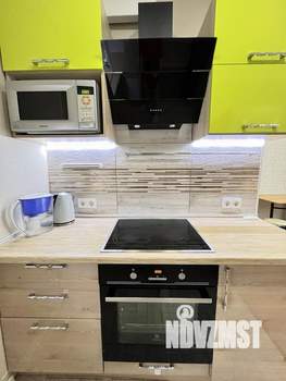 1-к квартира, посуточно, 42м2, 2/10 этаж