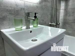 Студия квартира, посуточно, 25м2, 10/21 этаж