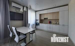 1-к квартира, посуточно, 42м2, 14/18 этаж