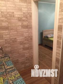 1-к квартира, посуточно, 37м2, 1/2 этаж
