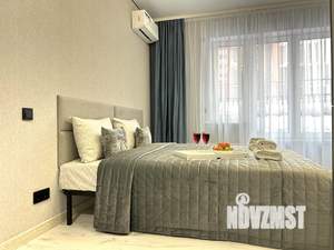 Студия квартира, посуточно, 34м2, 2/20 этаж