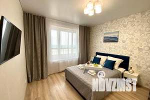 1-к квартира, посуточно, 48м2, 14/18 этаж