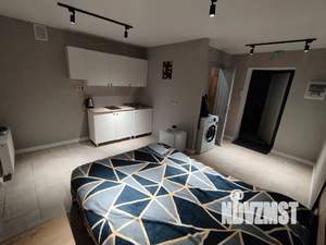 Студия квартира, посуточно, 28м2, 2/9 этаж