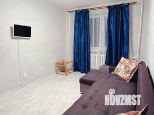 2-к квартира, посуточно, 50м2, 1/16 этаж