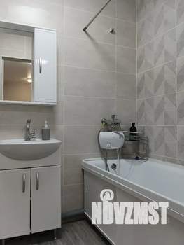 1-к квартира, посуточно, 33м2, 2/27 этаж