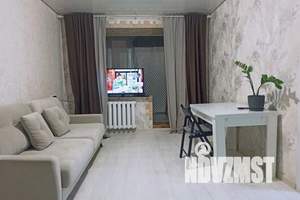 2-к квартира, посуточно, 47м2, 3/9 этаж