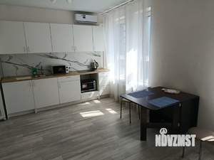 Студия квартира, посуточно, 38м2, 3/11 этаж