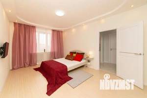 1-к квартира, посуточно, 43м2, 1/1 этаж