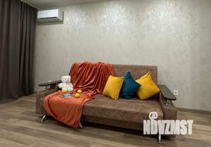 2-к квартира, посуточно, 43м2, 10/25 этаж