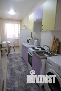 1-к квартира, посуточно, 35м2, 5/25 этаж