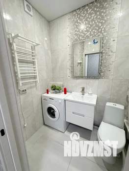 1-к квартира, посуточно, 38м2, 6/35 этаж