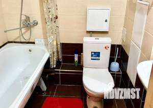 1-к квартира, посуточно, 35м2, 1/1 этаж