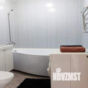 Студия квартира, посуточно, 35м2, 6/25 этаж