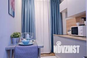 1-к квартира, посуточно, 35м2, 7/25 этаж