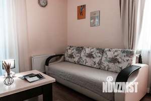 1-к квартира, посуточно, 43м2, 1/1 этаж