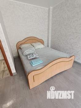 1-к квартира, посуточно, 33м2, 4/9 этаж