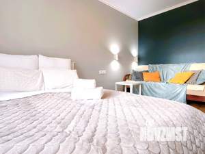 Студия квартира, посуточно, 40м2, 5/25 этаж