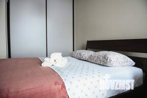 1-к квартира, посуточно, 60м2, 1/1 этаж