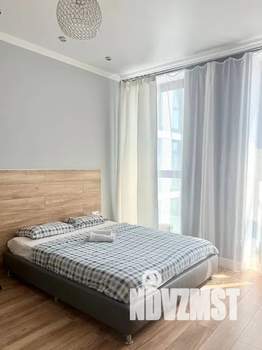 Студия квартира, посуточно, 32м2, 6/21 этаж