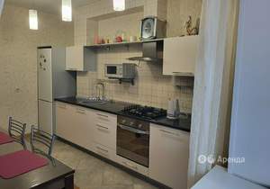 1-к квартира, на длительный срок, 56м2, 4/9 этаж