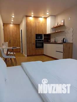 Студия квартира, посуточно, 32м2, 5/25 этаж