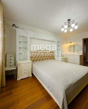 3-к квартира, на длительный срок, 112м2, 6/10 этаж