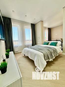 1-к квартира, посуточно, 42м2, 8/15 этаж