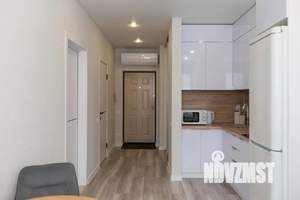 1-к квартира, посуточно, 42м2, 6/15 этаж