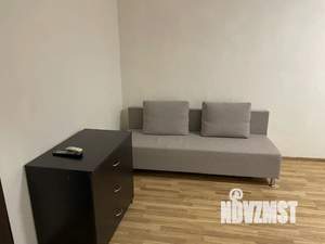 1-к квартира, посуточно, 42м2, 4/9 этаж