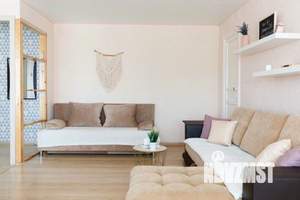 2-к квартира, посуточно, 50м2, 1/1 этаж