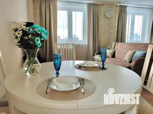 1-к квартира, посуточно, 65м2, 12/18 этаж