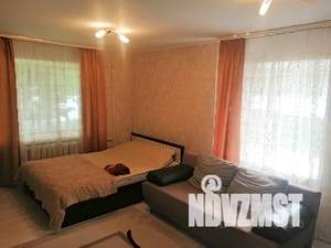 1-к квартира, посуточно, 33м2, 1/5 этаж