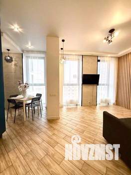 3-к квартира, посуточно, 64м2, 1/1 этаж