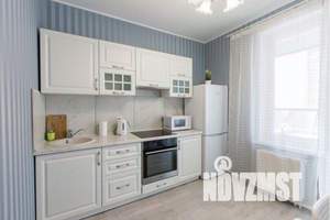 1-к квартира, посуточно, 45м2, 4/25 этаж